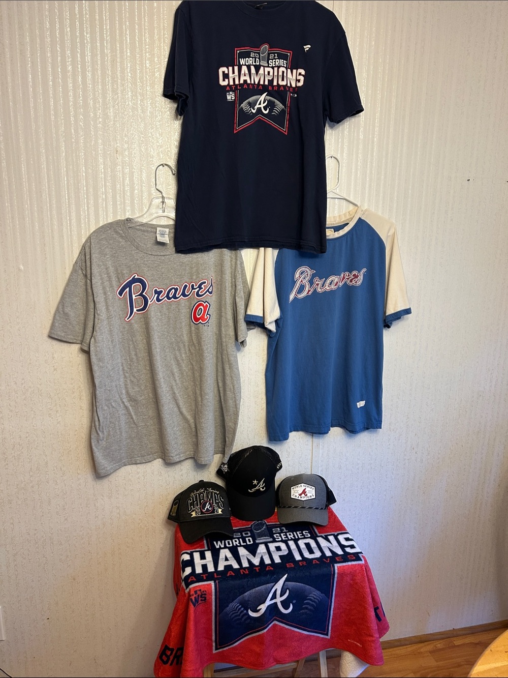 Atlanta Braves Bundle Hats t shirts towel World Series Allstar 7 items